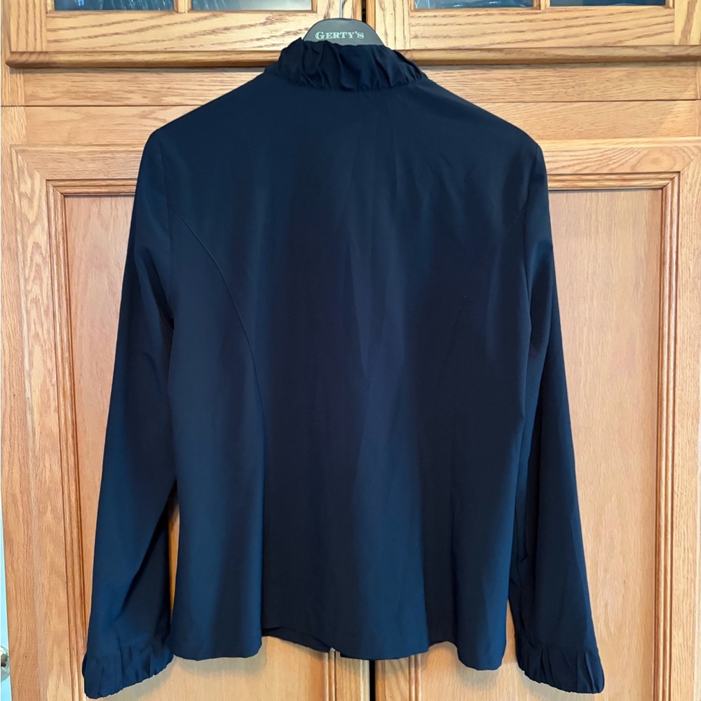 Weekends by Chico's Black zip up Jacket size 1=medium - Picture 2 of 4
